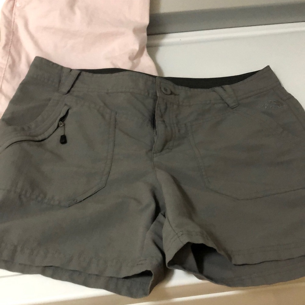 Army green North face shorts size 8